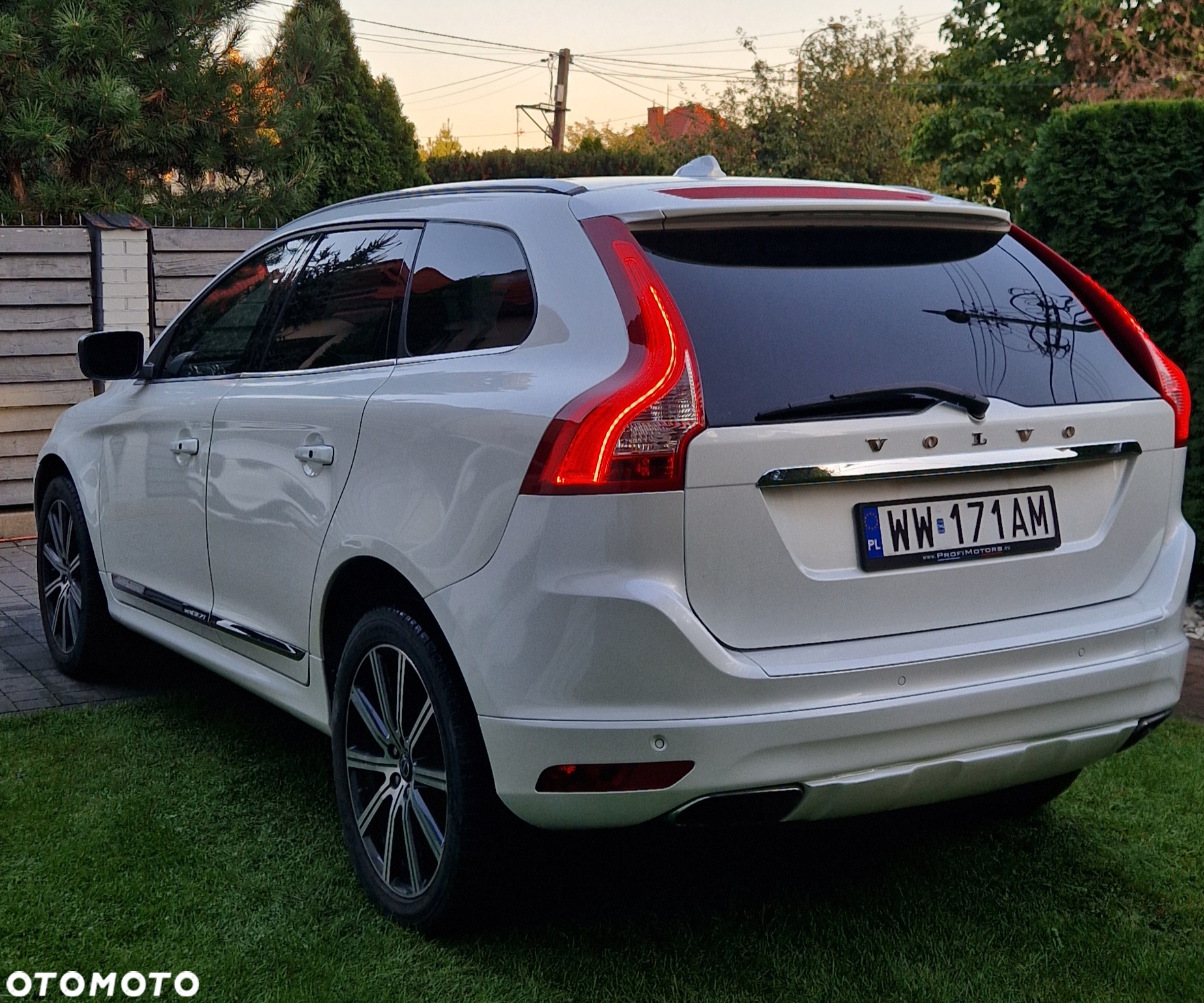 Volvo XC 60 - 4
