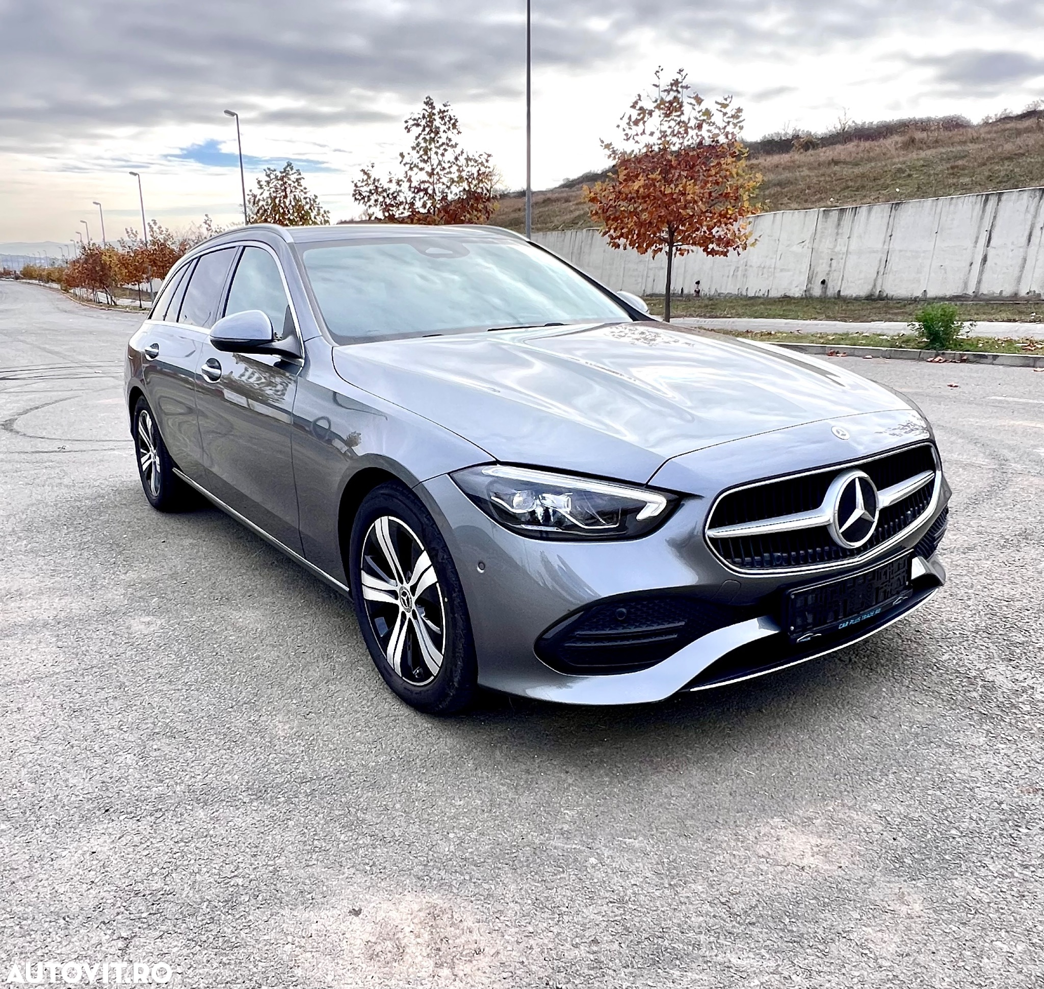 Mercedes-Benz C 220 d 9G-TRONIC 4Matic Avantgarde - 3