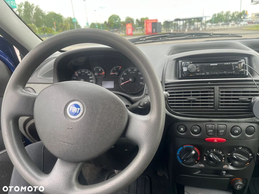 Fiat Punto 1.2 8V Classic - 20