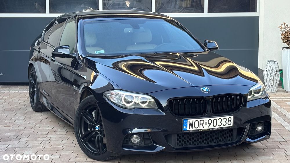 BMW Seria 5 525d xDrive - 36
