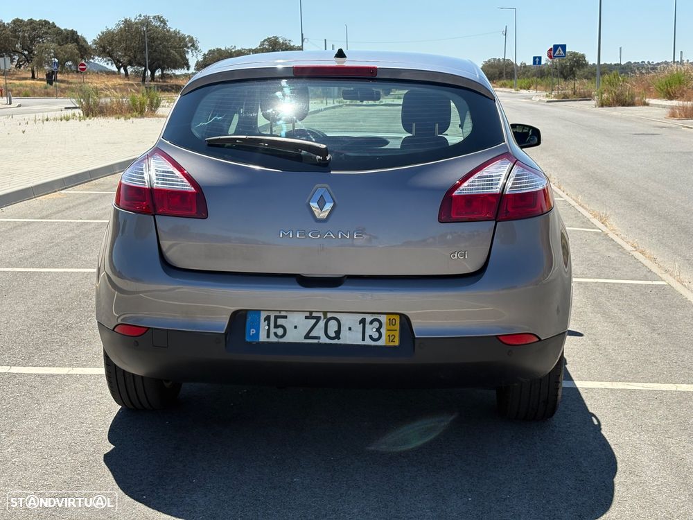 Renault Mégane dCi 110 FAP Dynamique - 11