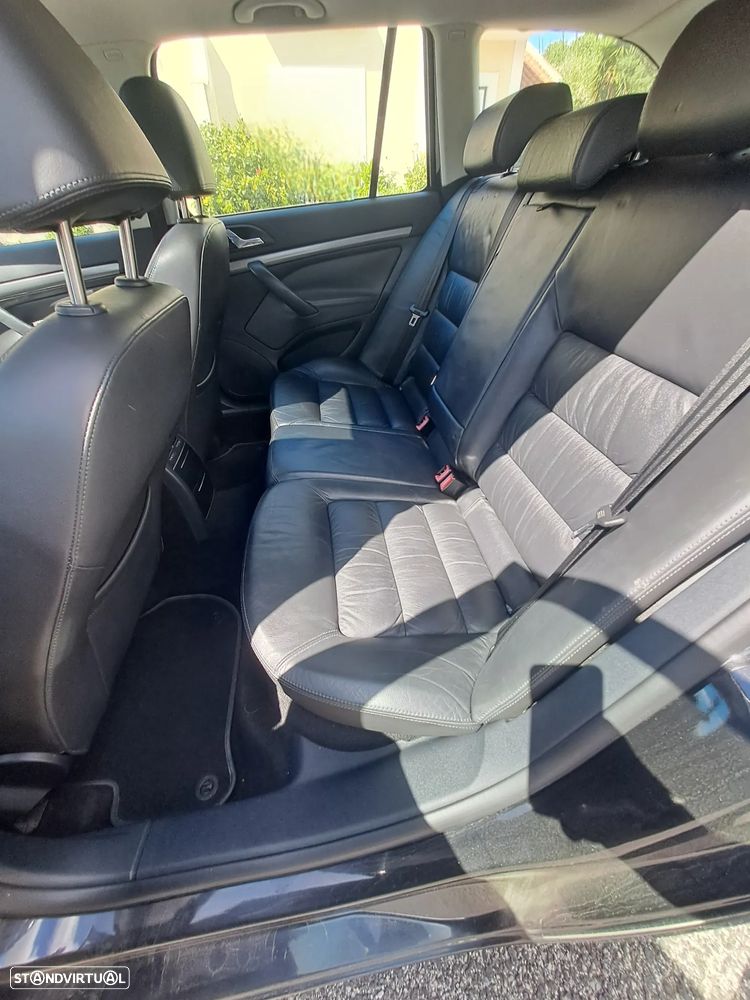 Skoda Octavia Break 2.0 TDI Sport DSG - 19