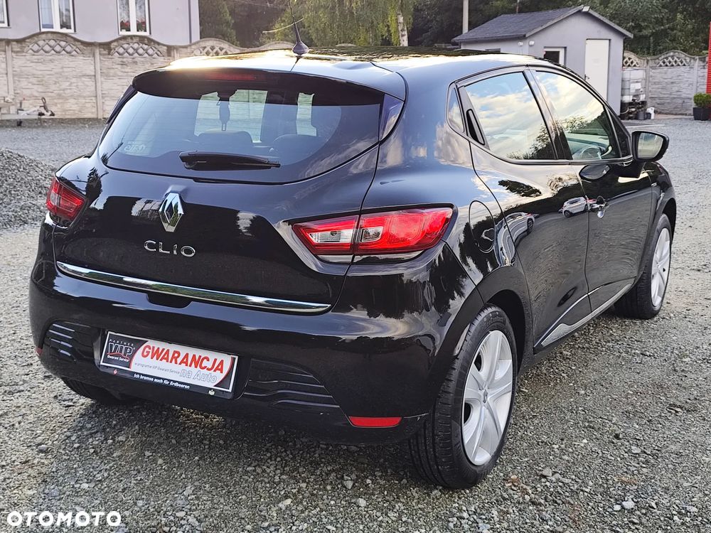 Renault Clio 1.2 16V 75 LIMITED - 7