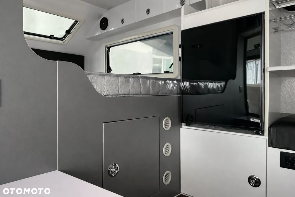 Inny SPECTRE7 ATLAS - 18