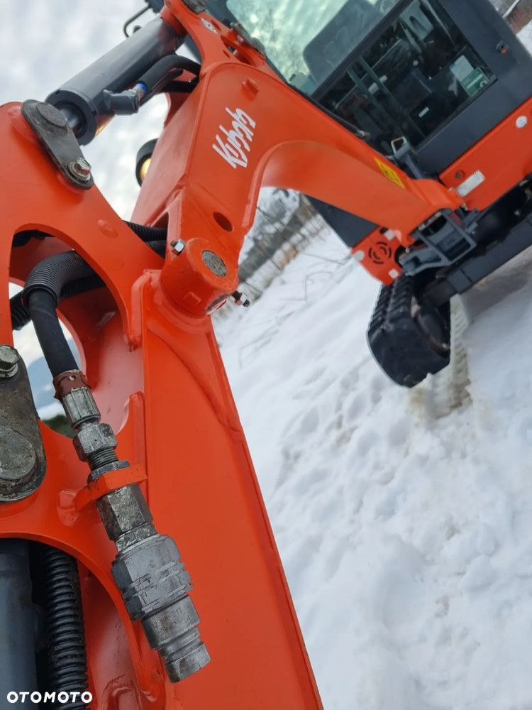 Kubota KX016-4 Koparka Gąsienicowa 2 tony. DEKRA aktualna do 2026r. Rozsuwane Hydr. podwozie! Sprowadzona z Norwegii! Zero luzów i wycieków. Maszyna jak Nowa z Salonu! 2017rok. Pełna Dokumentacja. Gąsienice bez zużycia! Łyżka Skarpowa Nowa! Szybkozłącze! Okazja Tanio! Dodatkowa Linia Hydr. na młot i wiertnice - 25