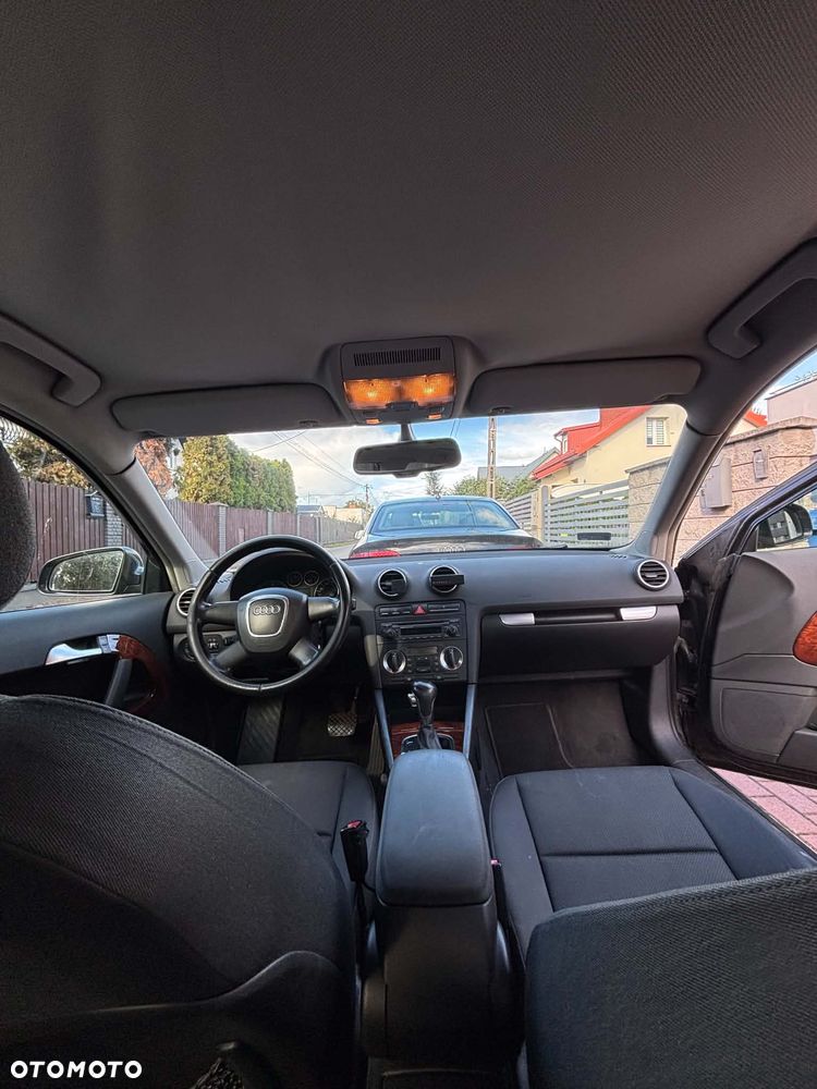 Audi A3 3-drzwiowe 1.9 TDI DPF Ambiente S tronic - 10