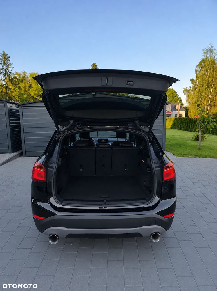BMW X1 sDrive18d Advantage sport - 11