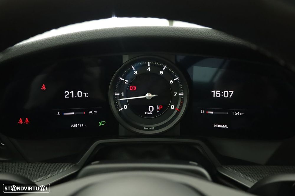 Porsche 911 (992) Carrera - 23