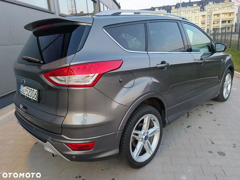 Ford Kuga 2.0 TDCi Individual MPS6 - 26