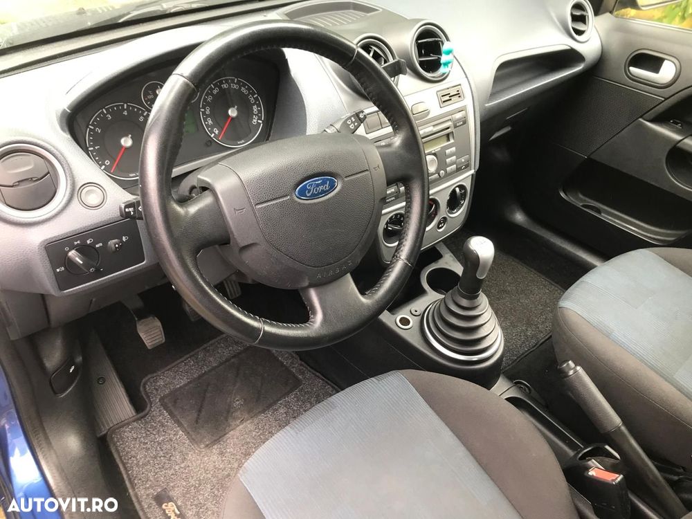 Ford Fiesta - 3