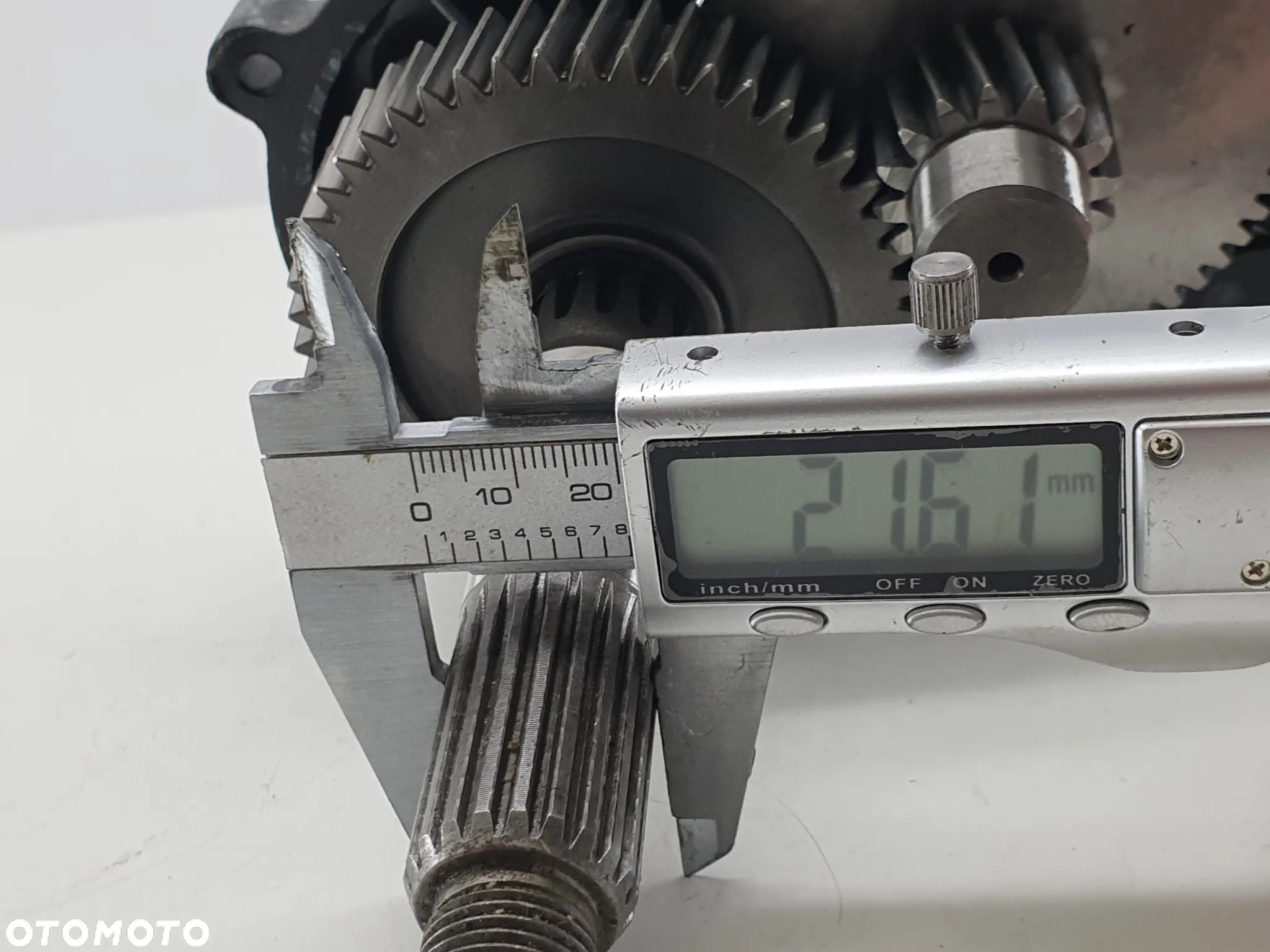 SUZUKI AN 125 SKRZYNIA PRZEKŁADNIA TRYB WALEK - 12