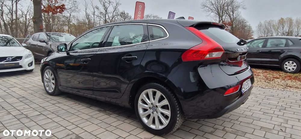 Volvo V40 D2 - 4