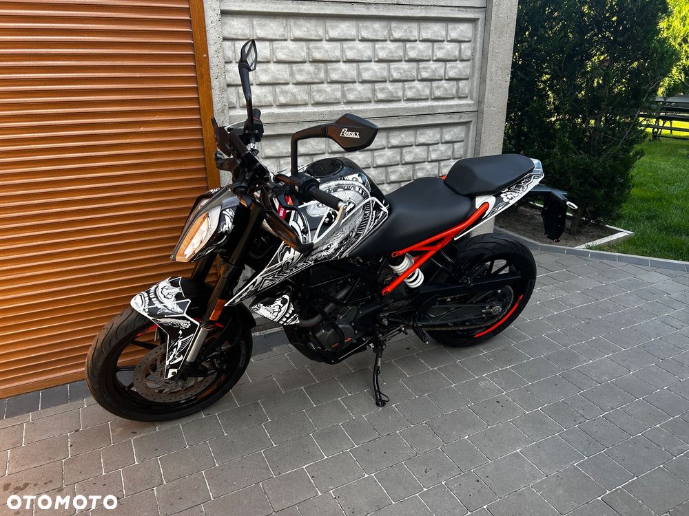 KTM Duke 125 - 16