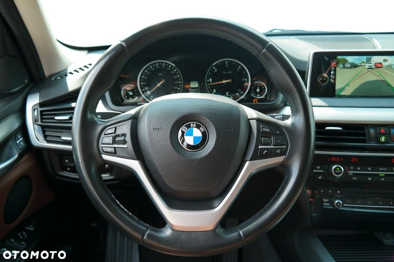 BMW X5 - 16