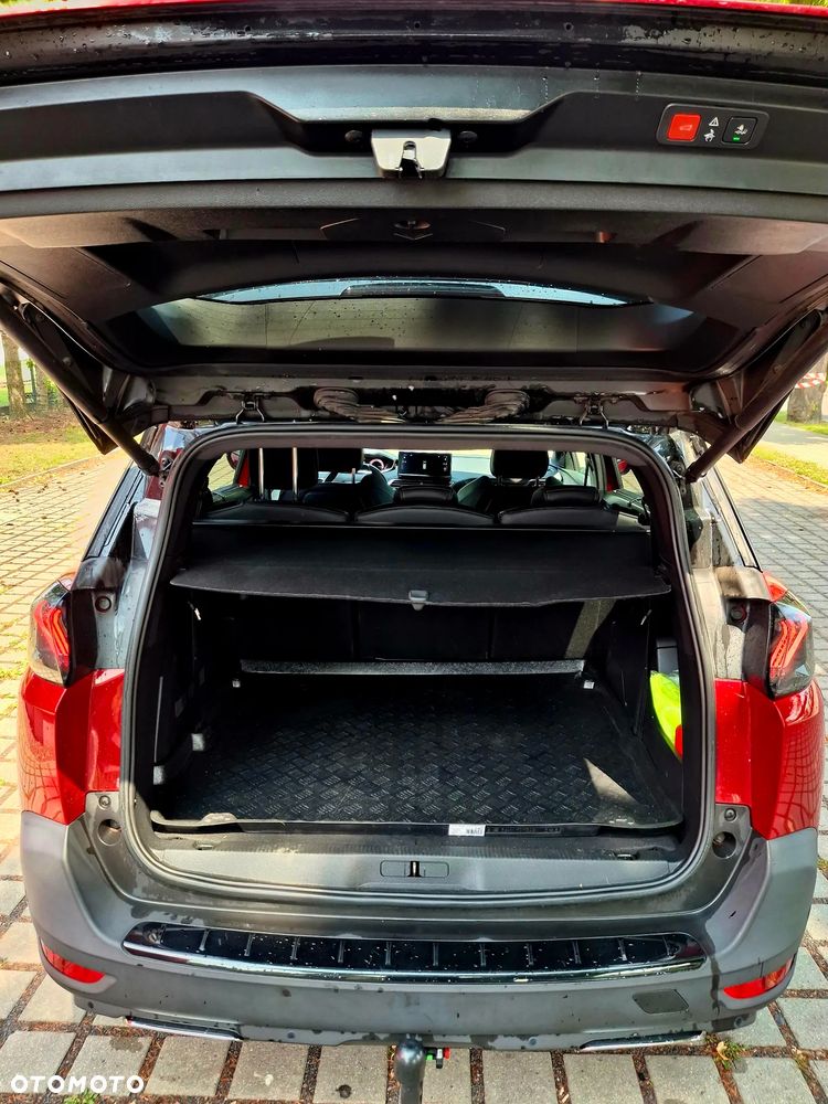 Peugeot 5008 1.5 BlueHDi GT S&S EAT8 - 26