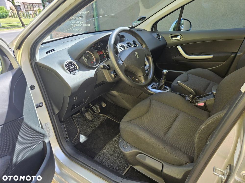 Peugeot 308 - 9