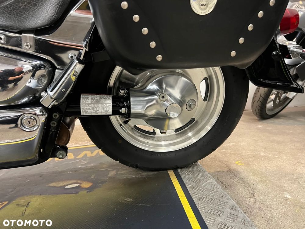 Suzuki VL 1500 Intruder LC - Boulevard C90 - 31