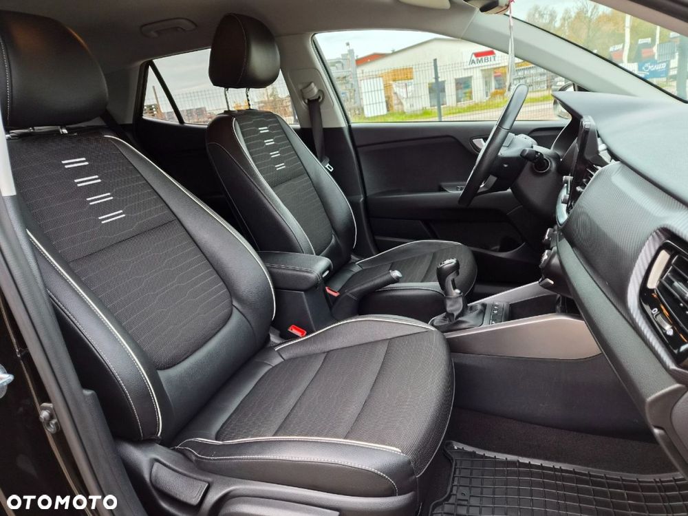 Kia Stonic 1.0 T-GDI GT Line - 24