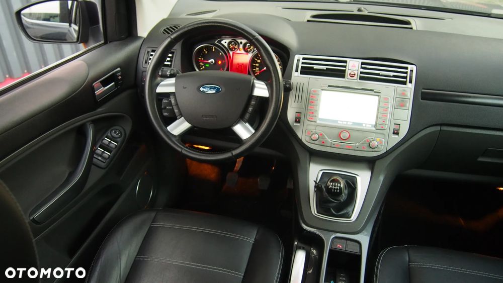 Ford Kuga 2.0 TDCi 4x4 Titanium - 5