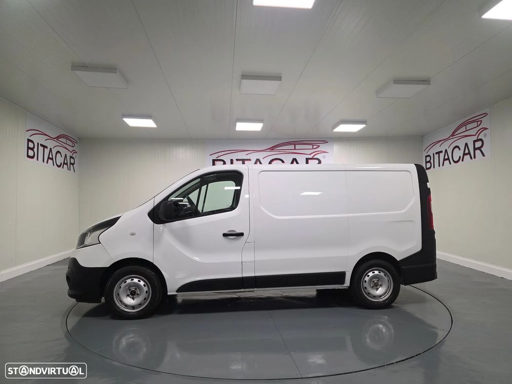 Renault TRAFIC 2.0 DCI 120CV IVA DEDUTIVEL - 17