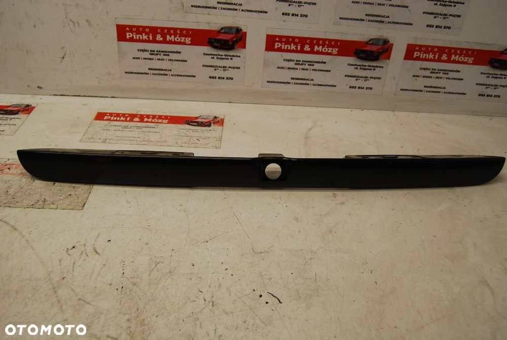 LISTWA KLAPY TYŁ BLENDA 8D9827574 8D9827576 AUDI A3 8L 96-03 LY7M/ LY5M/ LZ5L - 1