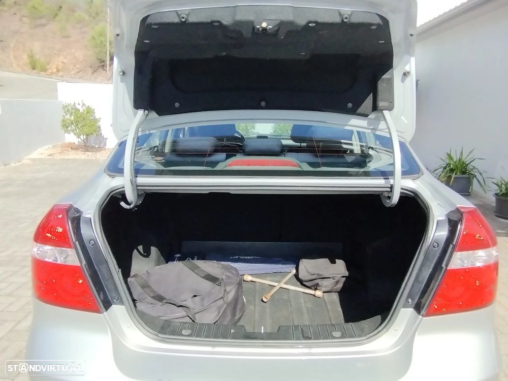 Chevrolet Aveo 1.2 LS Bi-Fuel - 13