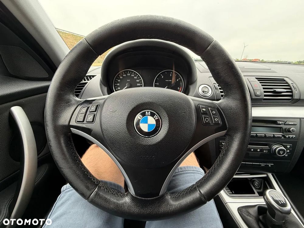 BMW Seria 1 118d DPF Edition Sport - 16