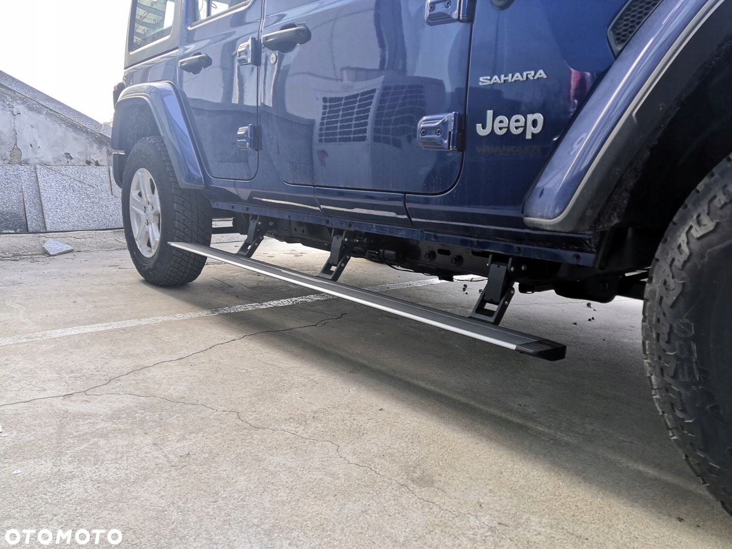 Progi Elektryczne stopnie boczne Jeep Wrangler JL 4 Drzwi 2018 - 3