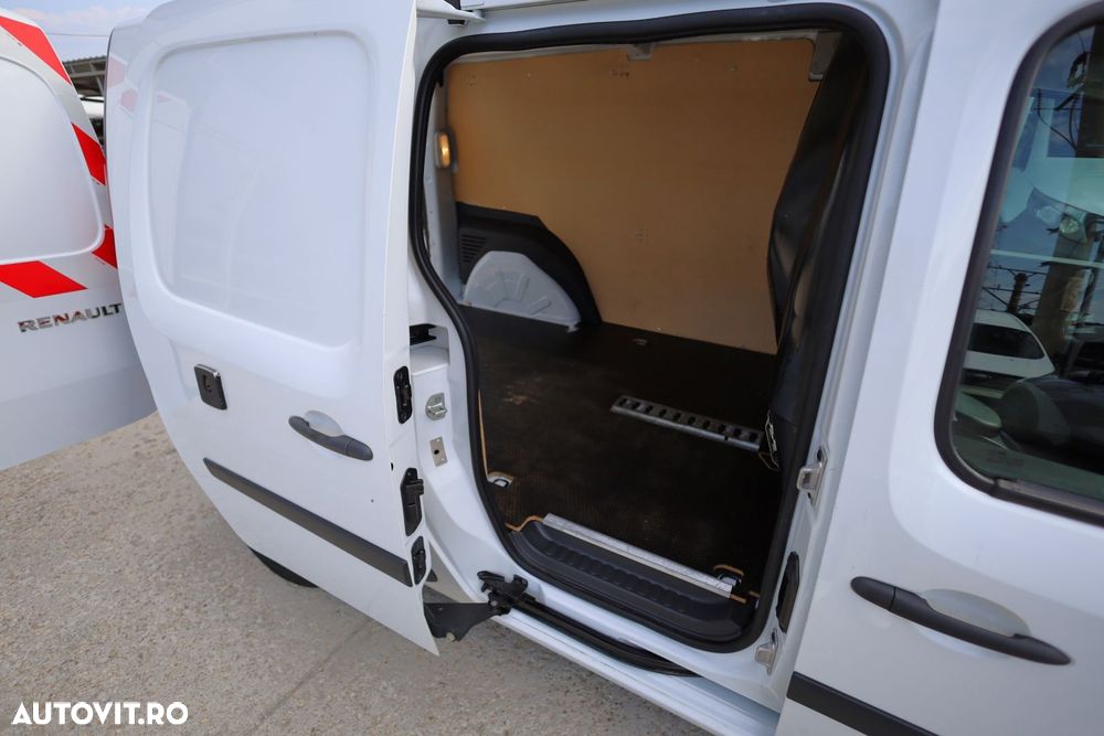 Renault Kangoo Maxi - 12