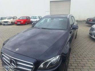 Mercedes-Benz E 300 de Avantgarde 4Matic - 1