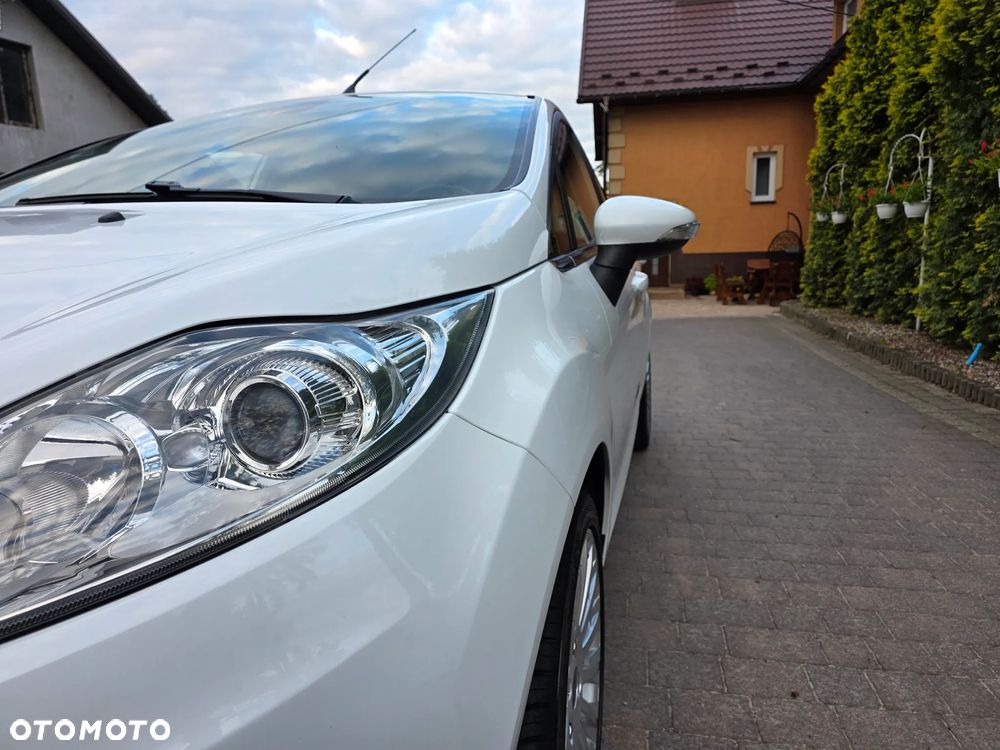 Ford Fiesta 1.4 Titanium - 12