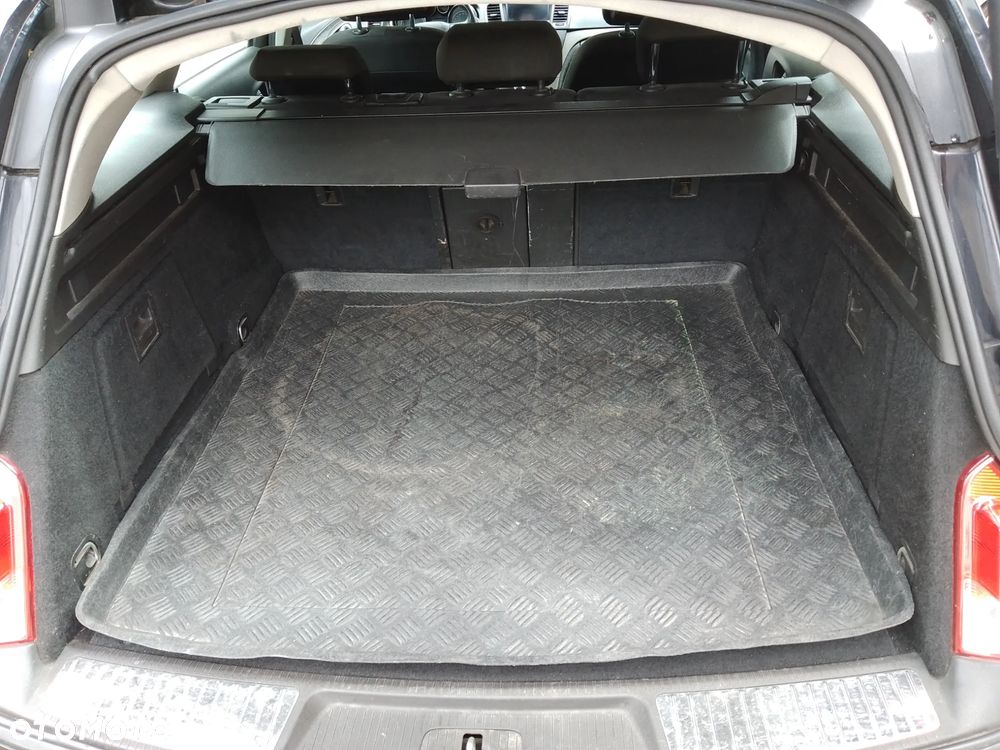 Opel Insignia - 13