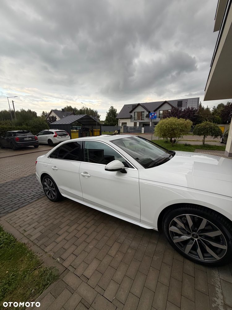 Audi A4 Limousine 45 TFSI quattro S tronic advanced - 9