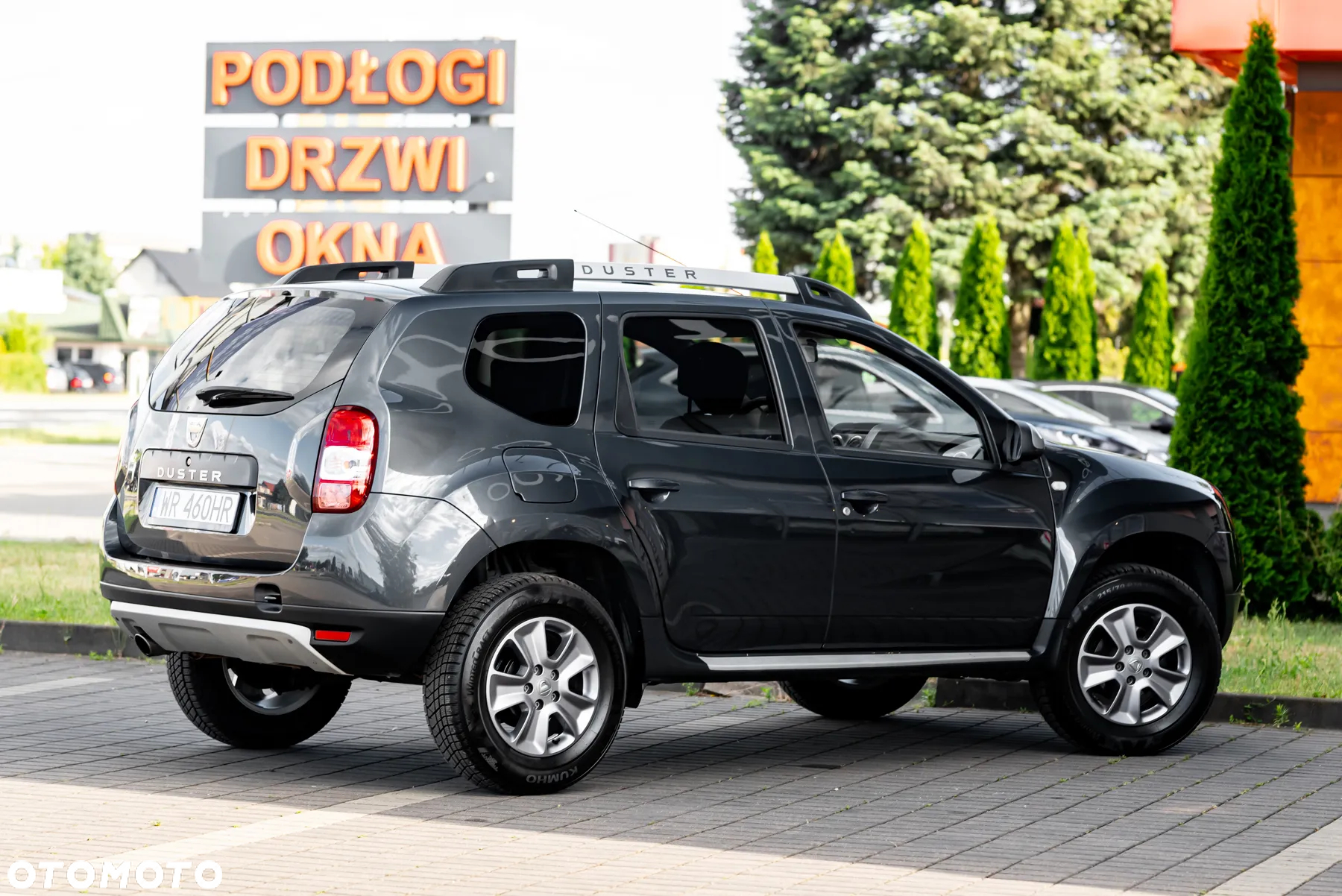 Dacia Duster 1.6 SCe Laureate S&S - 14