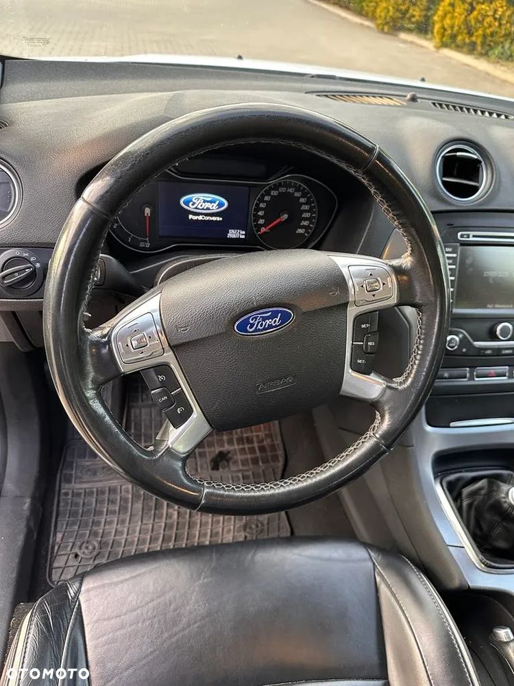 Ford Mondeo 1.6 TDCi Titanium - 11
