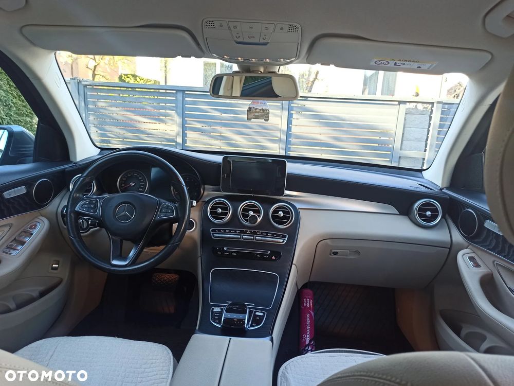 Mercedes-Benz GLC - 20