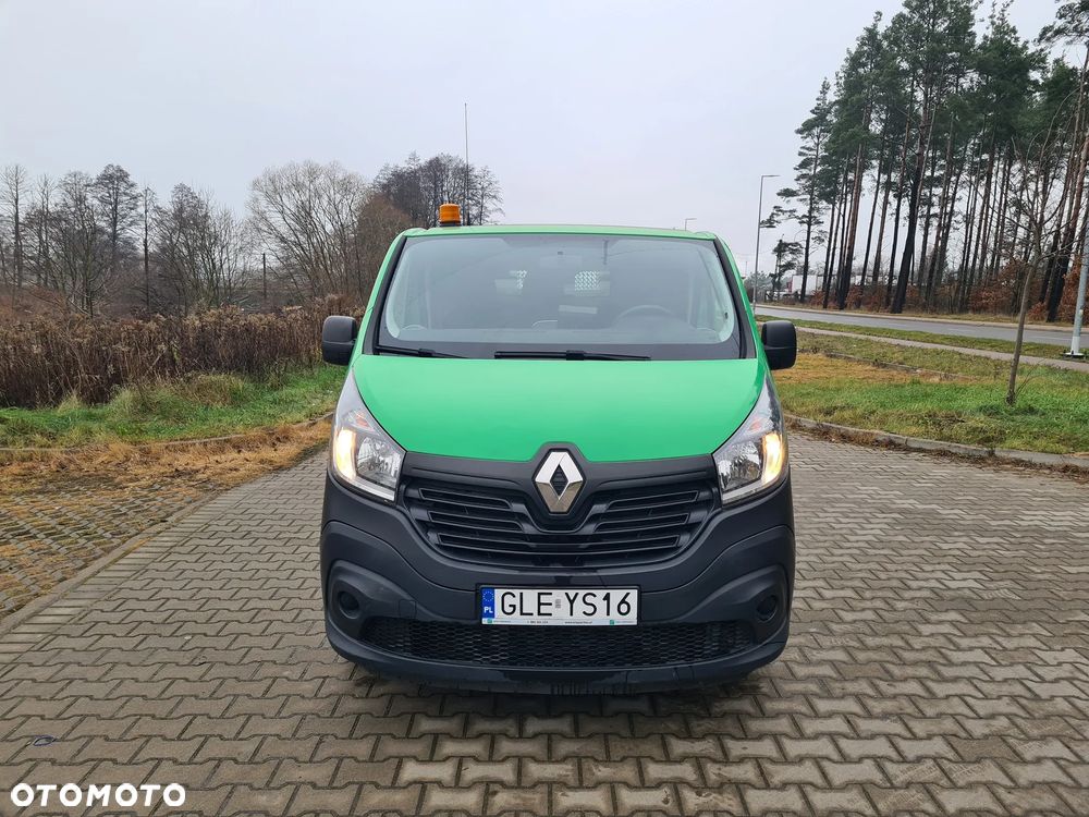 Renault TRAFIC - 24