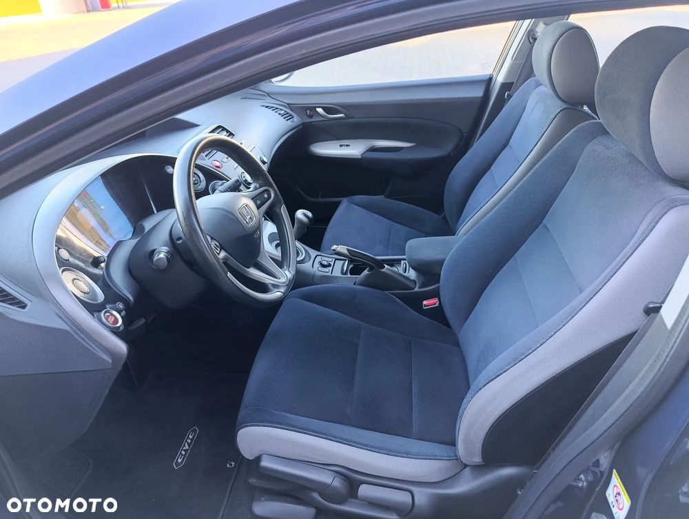 Honda Civic 1.4 i-VTEC - 7