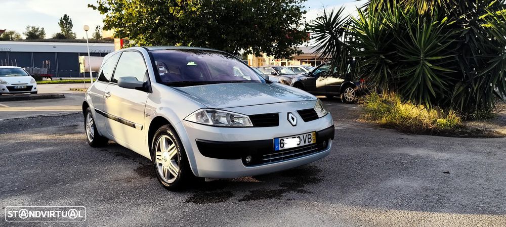 Renault Mégane 1.4 Confort Dynamique - 1