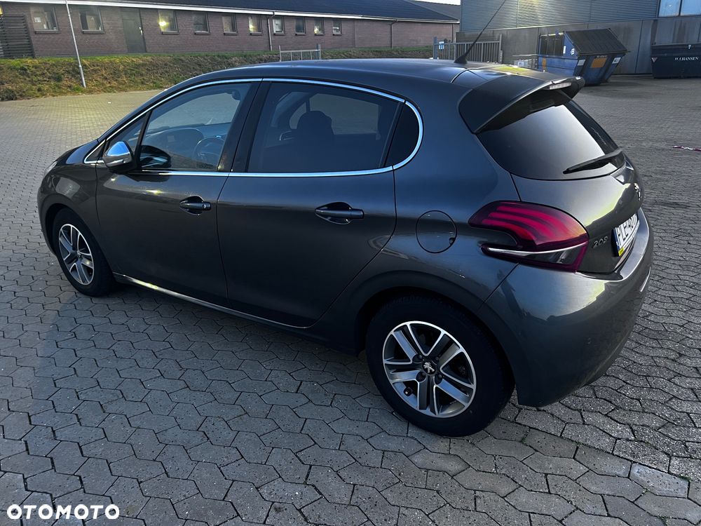 Peugeot 208 1.6 BlueHDi Active S&S - 11