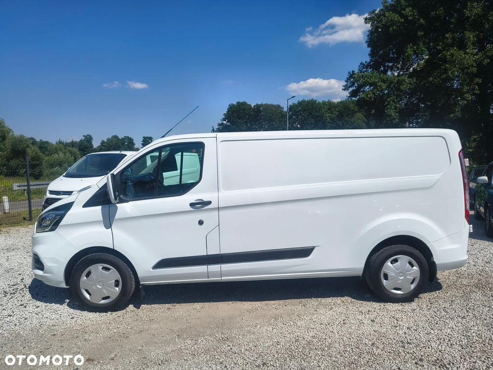 Ford Transit Custom - 10