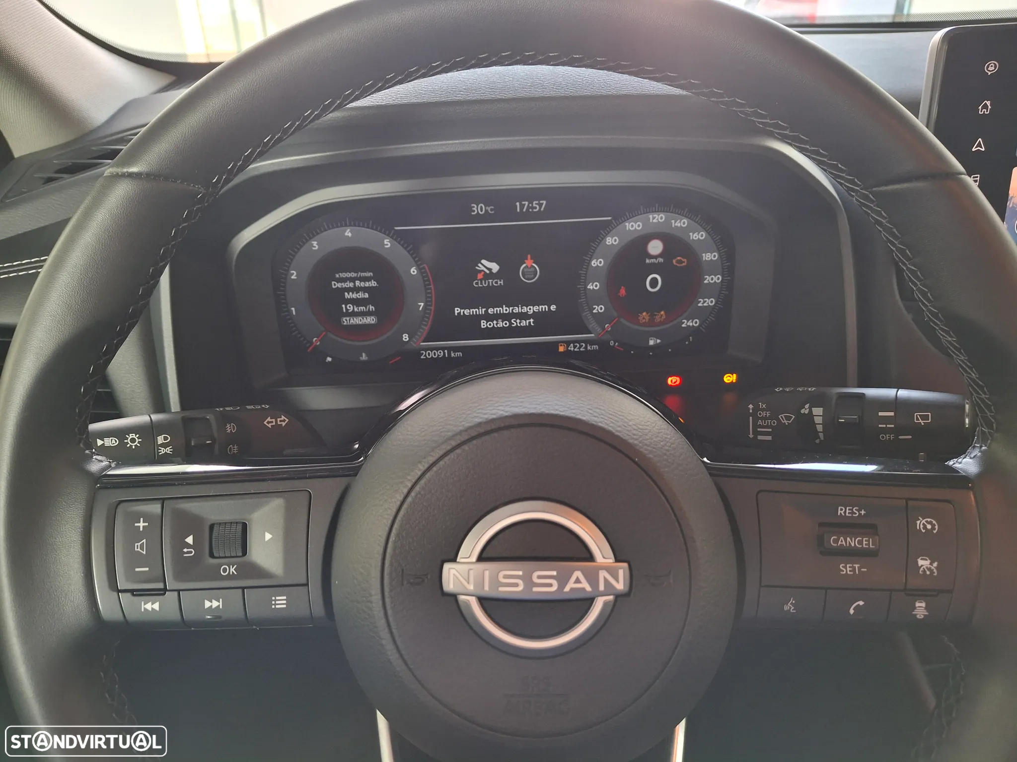 Nissan Qashqai 1.3 DIG-T N-Connecta LED - 15