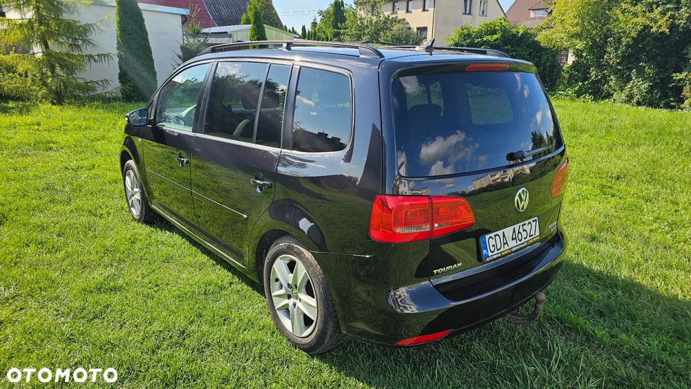 Volkswagen Touran 2.0 TDI DPF MATCH - 7
