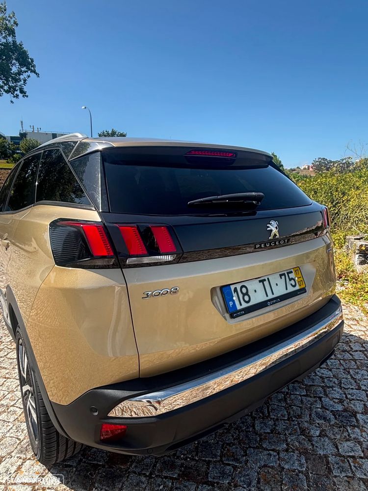 Peugeot 3008 1.2 PureTech Allure EAT6 - 9