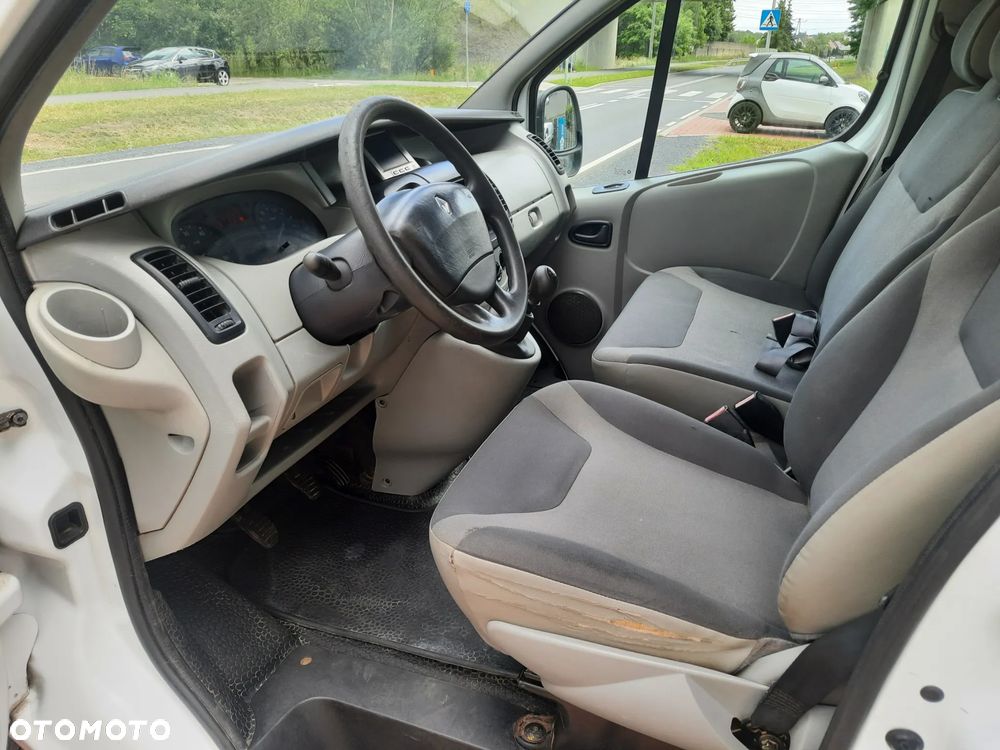 Renault TRAFIC - 7