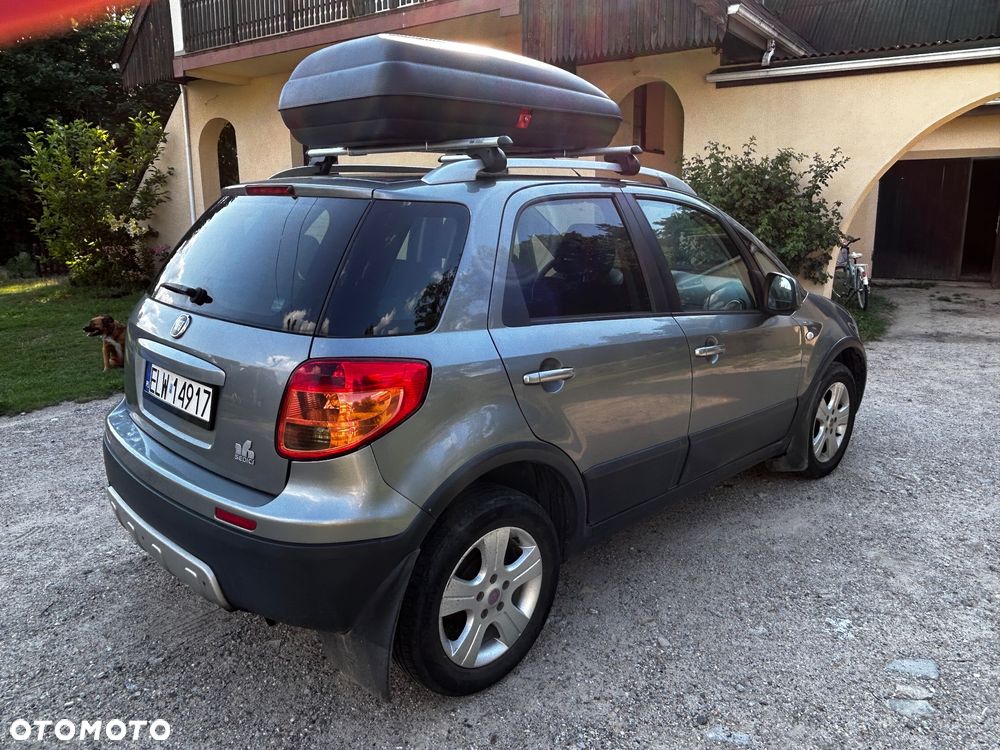 Fiat Sedici 1.9 Multijet 4x4 Dynamic - 8