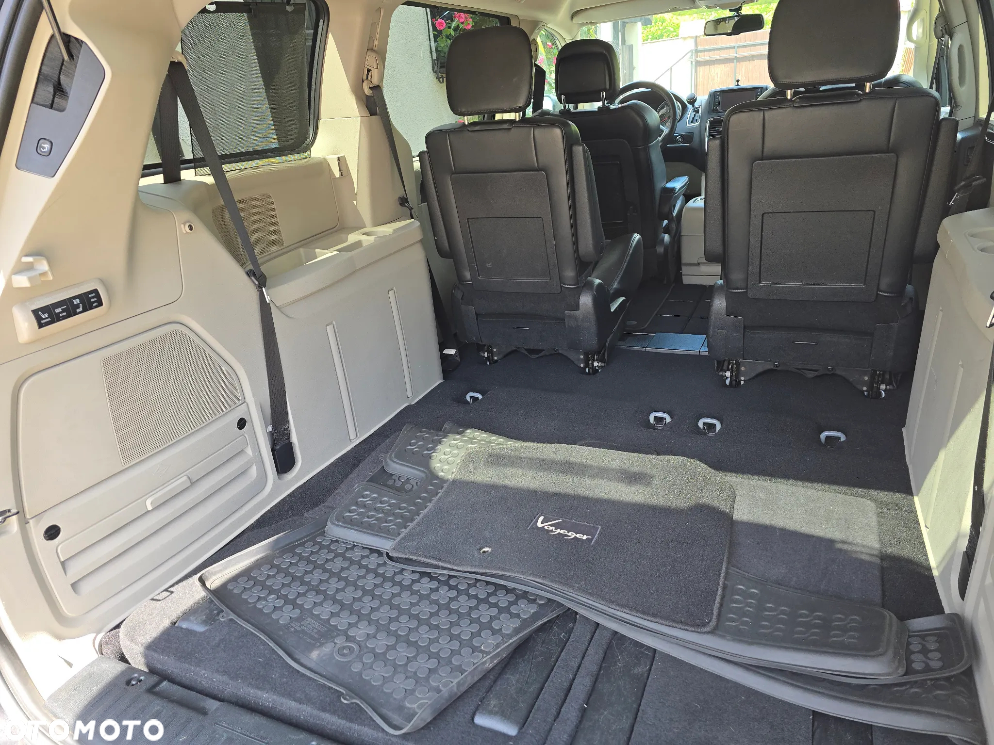 Lancia Voyager 2.8CRD Platinum - 6