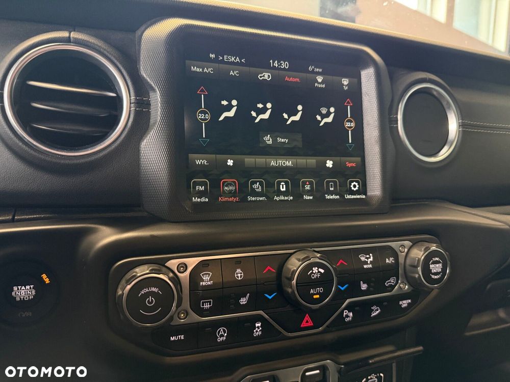 Jeep Wrangler - 26