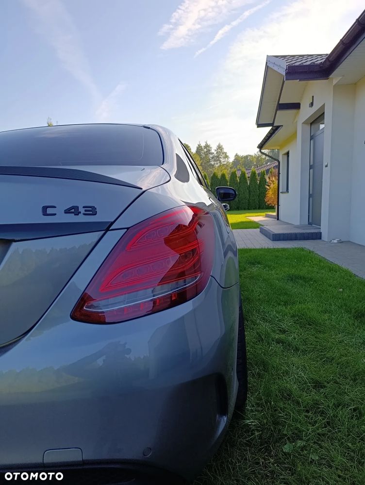Mercedes-Benz Klasa C 450 AMG 4-Matic 7G-TRONIC - 19