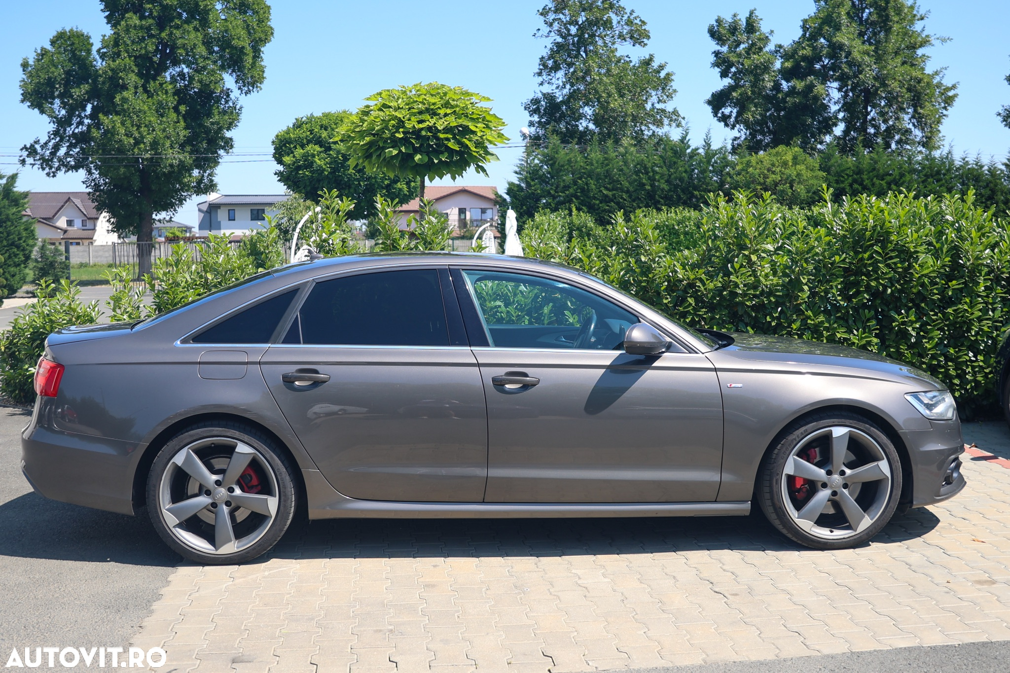 Audi A6 - 4
